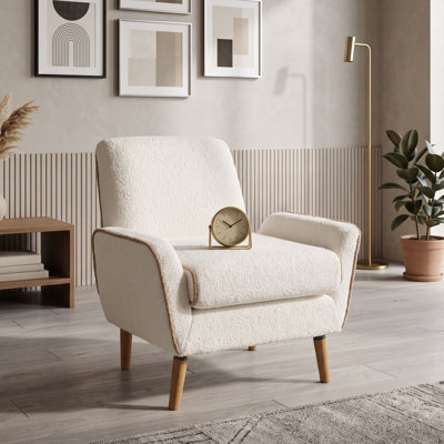 Fauteuil d'appoint rembourré avec accoudoirs arrondis et pieds en bois