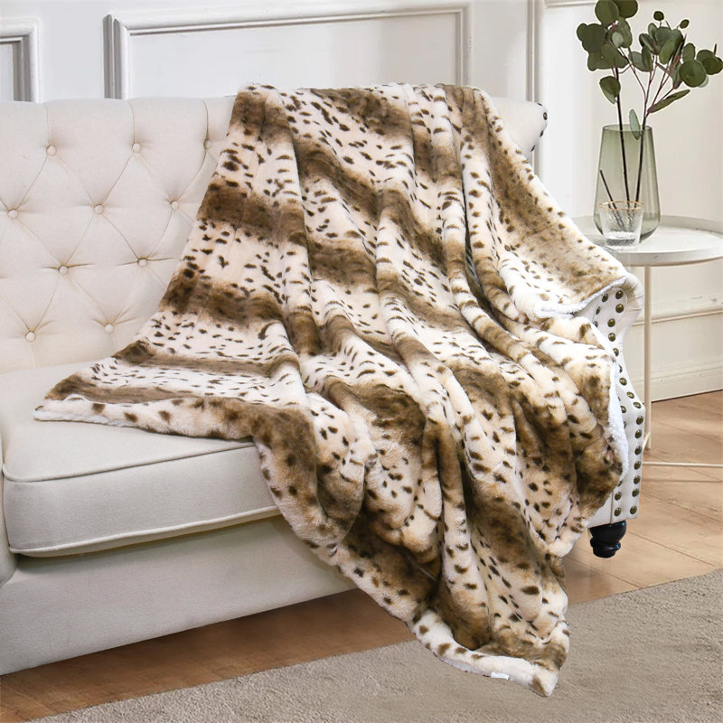 Citraka Brown Faux Fur Sherpa Reversible Throw Blanket