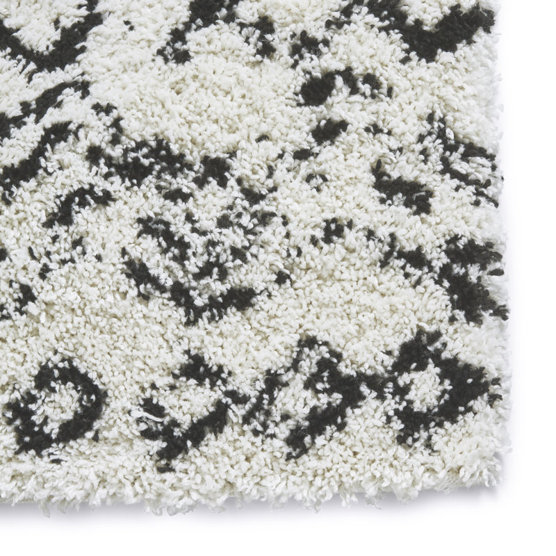 Machine Woven White/Black Rug, Rectangle 160 x 220cm