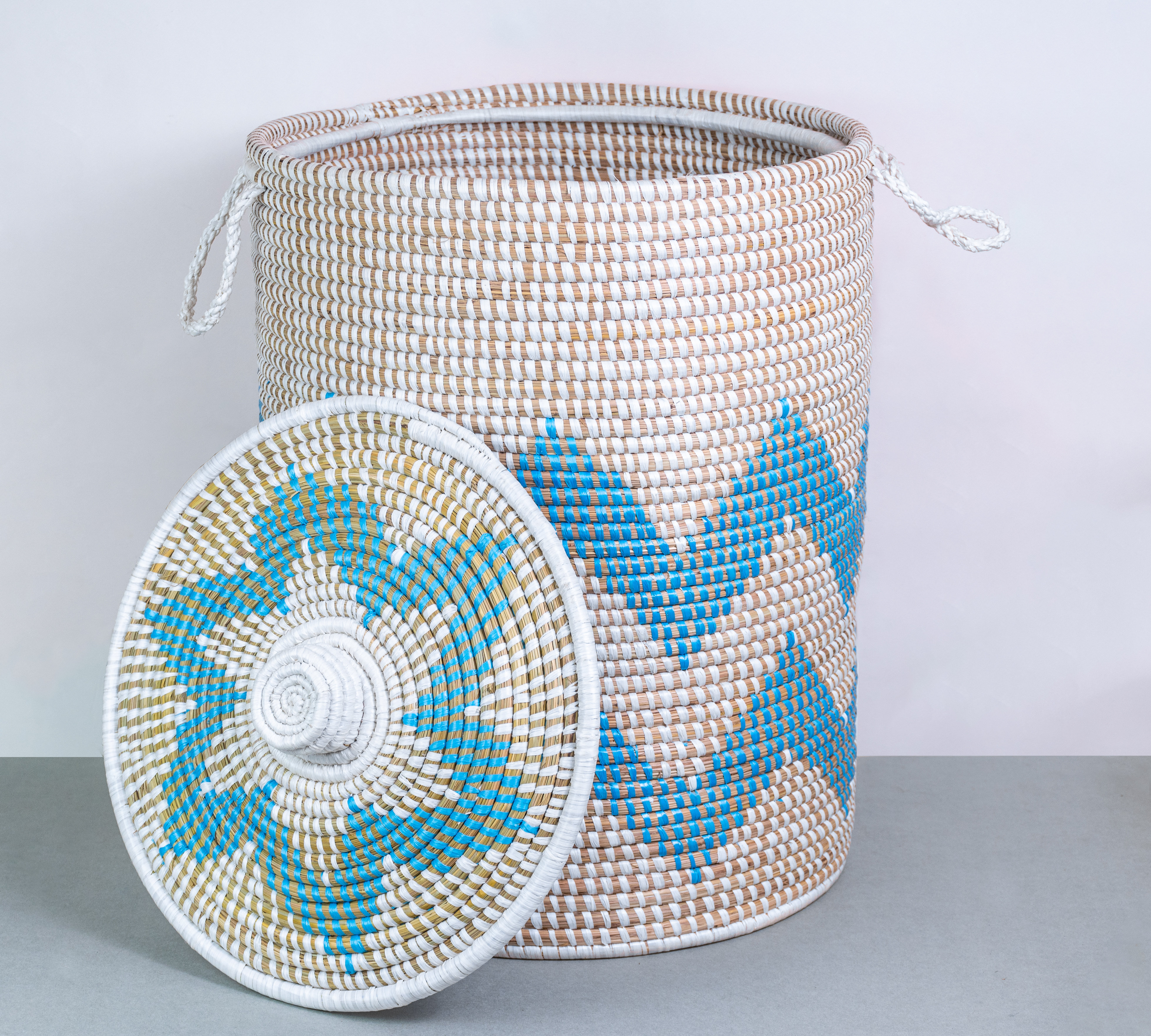 Moonj Handwoven Seagrass Laundry Hamper with Handles