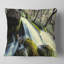 Oreiller en mer dans une forêt sur un coussin rocks-30720400-30720396