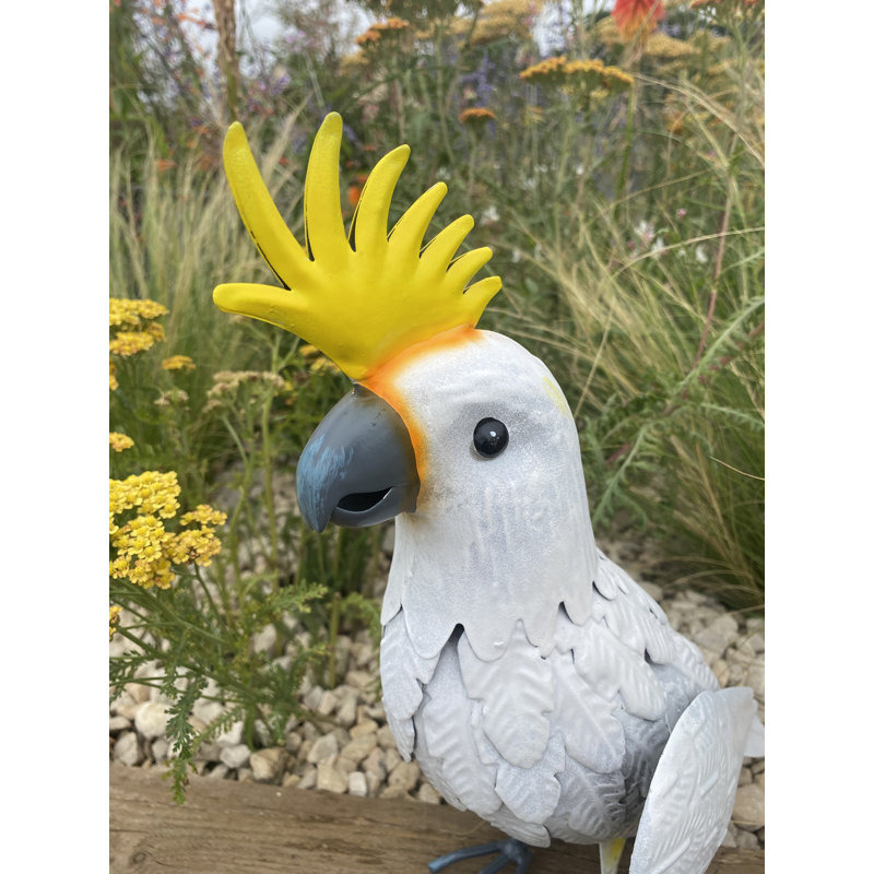 Parrot Metal Garden Statue