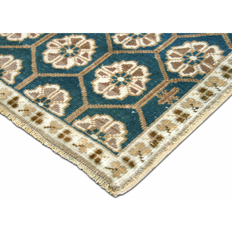 Yastic One-of-a-Kind 1'5" X 3'6" Area Rug