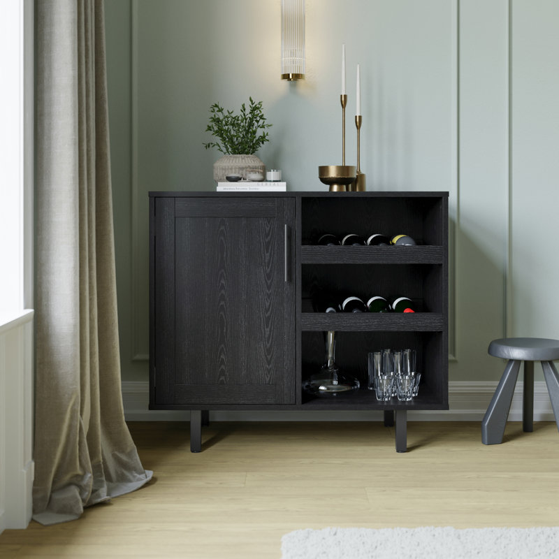 Buffet Quintavia Classic avec rangement ouvert et fermé, Noir