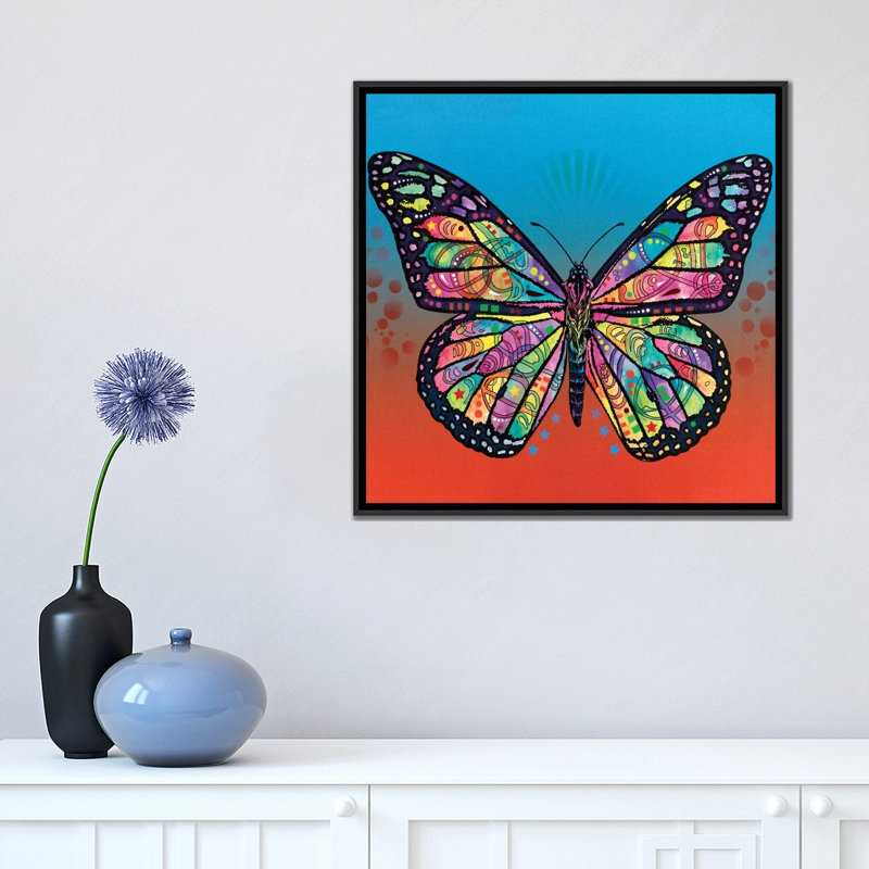 « the papillon », impression sur toile, H 18 po x l 18 po x P 1,5 po, Cadre noir