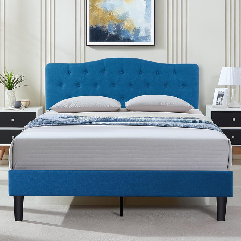 Lit double tapissier bleu