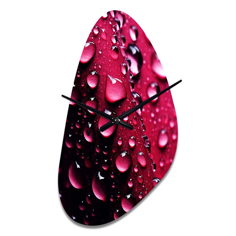 Rose rouge avec gouttes de pluie XVIII - horloge murale moderne en forme unique, horloge asymétrique, Grand