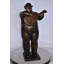 Homme jouant de la guitare - statue en bronze de style Fernando Botero - 14 po x 11 po x H 30 po