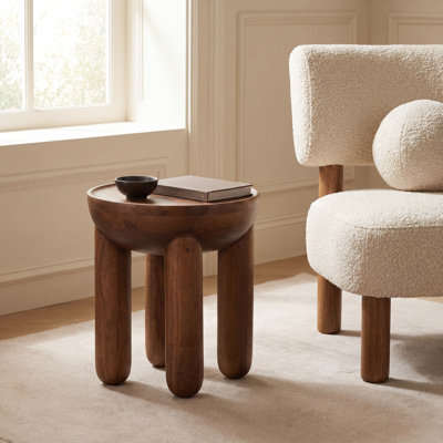 Table de bout en bois de manguier H 17 po, tabouret d'appoint, table de chevet avec pieds sculpturaux