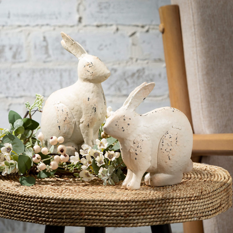 Animals Figurines & Sculptures, 8" H x 5.75" W x 2.5" D