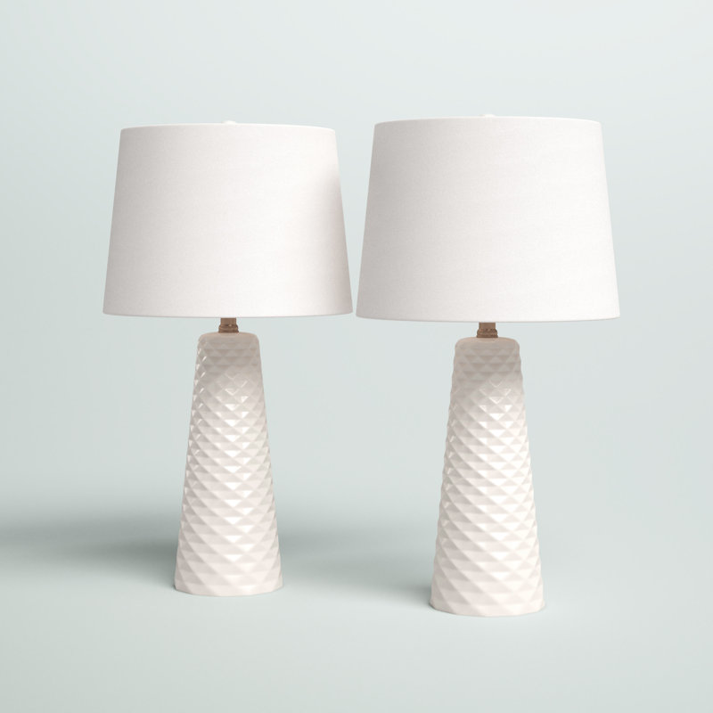 Aria Ceramic Lamp, White