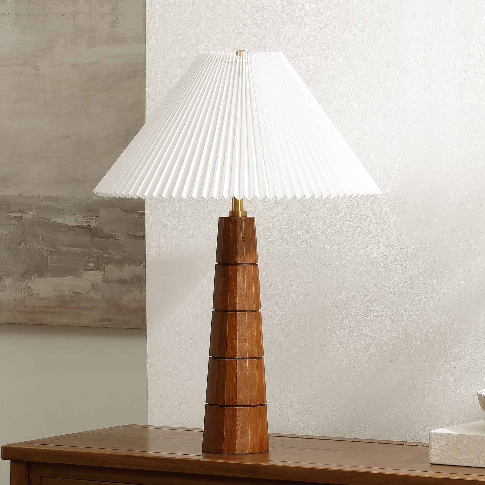 Erso Resin Table Lamp