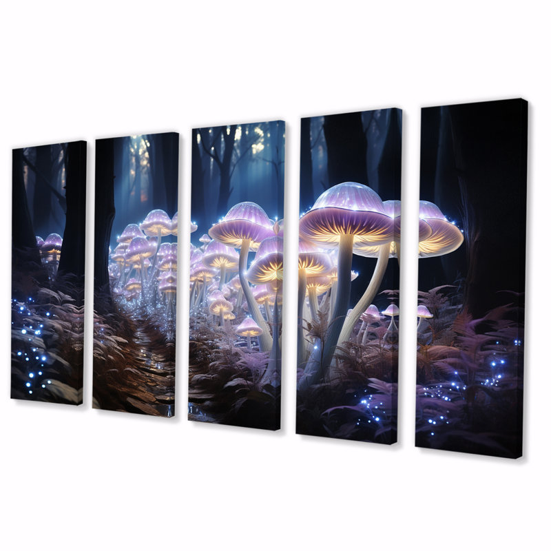 Champignons magiques mauves dans la forêt enchantée - reproduction d'art mural champignon - 5 panneaux égaux