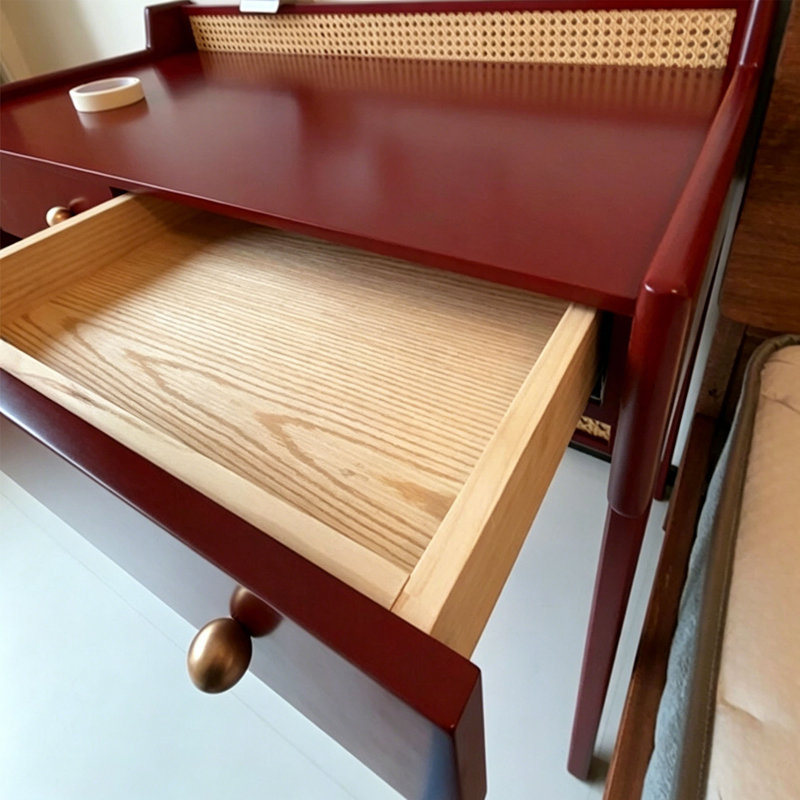 Coiffeuse minimaliste de style italien, Rouge