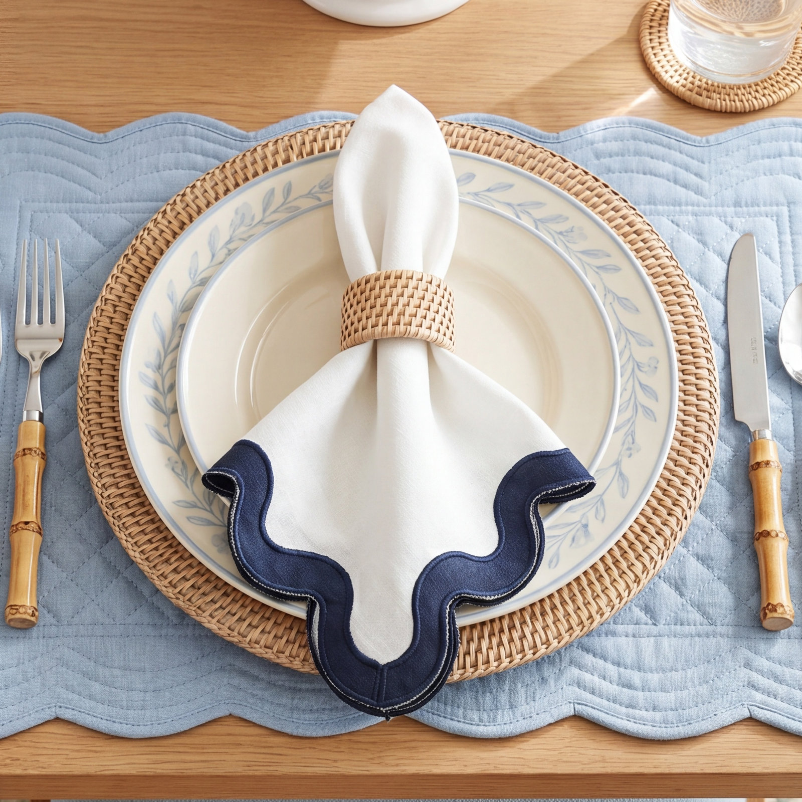 100% Linen Scalloped Napkin, Blue