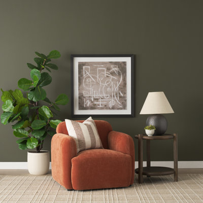 Chaise rembourrée en tissu brun Saga