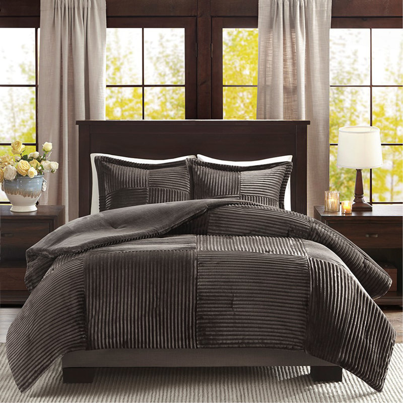 Full/Queen Plush Down Alternative Comforter Set, Gray, Full/Queen Comforter + 2 Shams