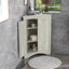 Armoire de rangement triangulaire en chêne avec tablettes réglables, armoire de plancher autoportante pour la cuisine à domicile, maximisant l'espace et l'organisation-820767512