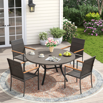 Ensemble repas pour 4 personnes 40,6 po avec chaises empilables en rotin