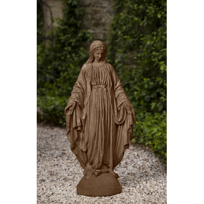 Classic Madonna Fairy Garden