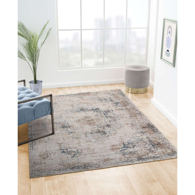 Jetaun Heirloom Medallion Area Rug