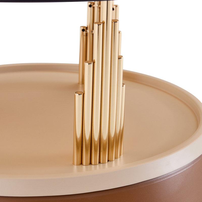 Nesting coffee table set
