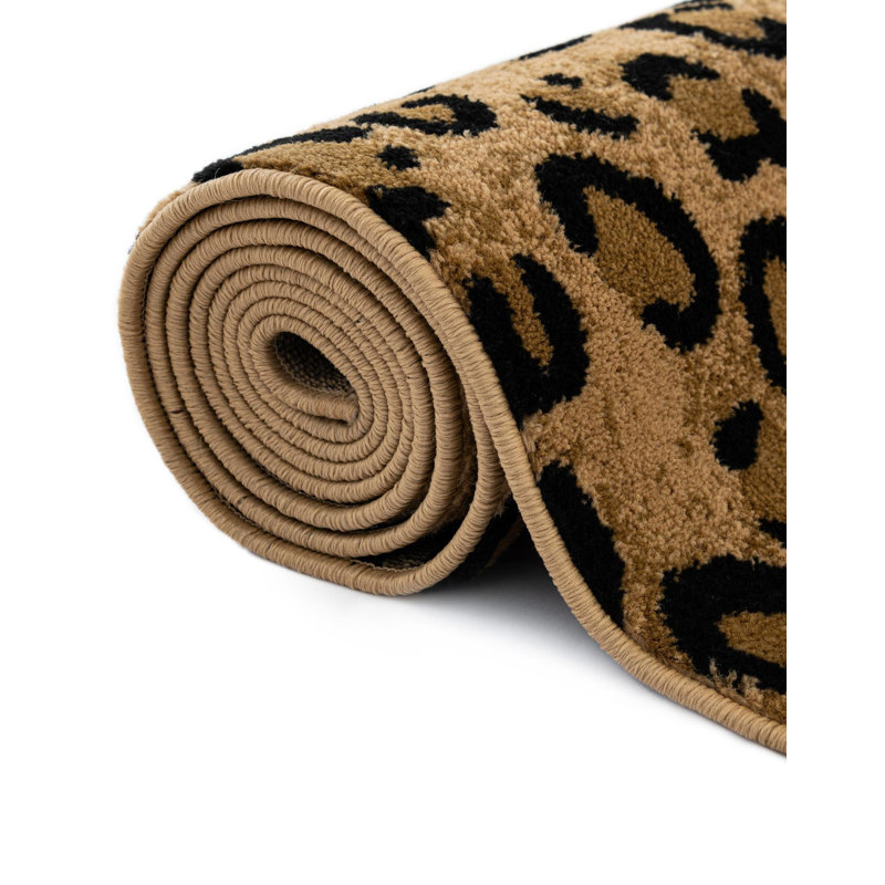 Tapis brun clair à imprimé animal Testerman, Rectangle 7 pi 1 po x 10 pi