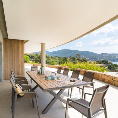 Shippingport Extendable Aluminium Dining Table