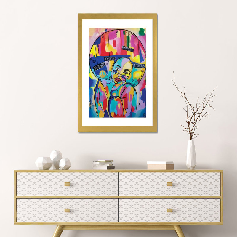 «Beauty» par Pinklomein - impression d'art graphique, H 24 po x l 16 po x P 1 po, Papier encadré doré, Blanc