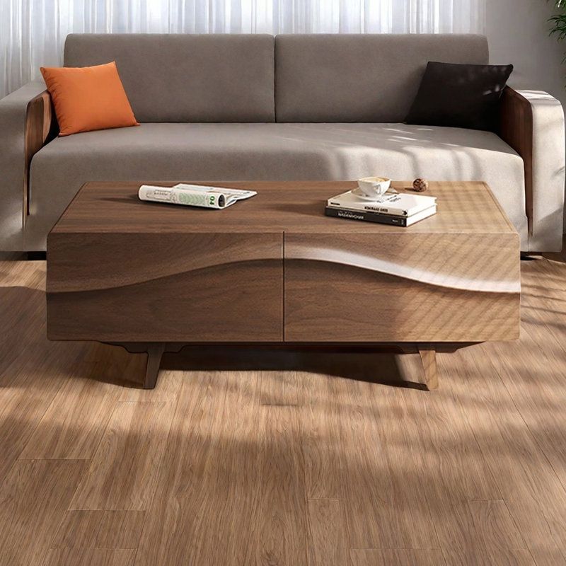 Table basse simple en noyer