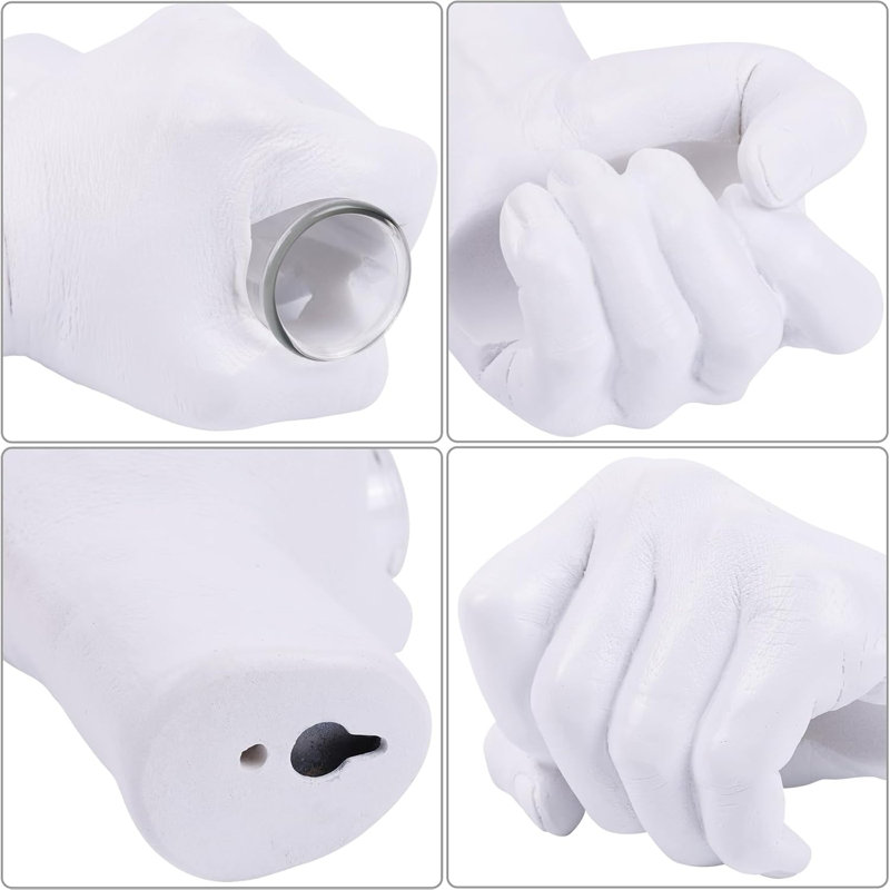 Sculpture murale en vase blanc