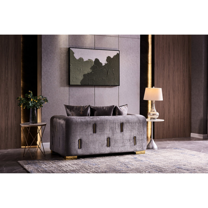 Moderne en argent avec structure en bois de bouleau stable et assise en velours de revêtement luxueux