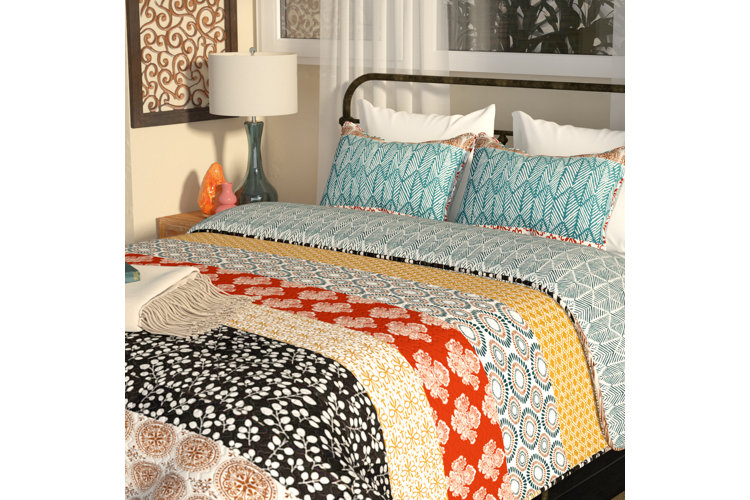 Ahearn Cotton Reversible 3 Piece Quilt Set