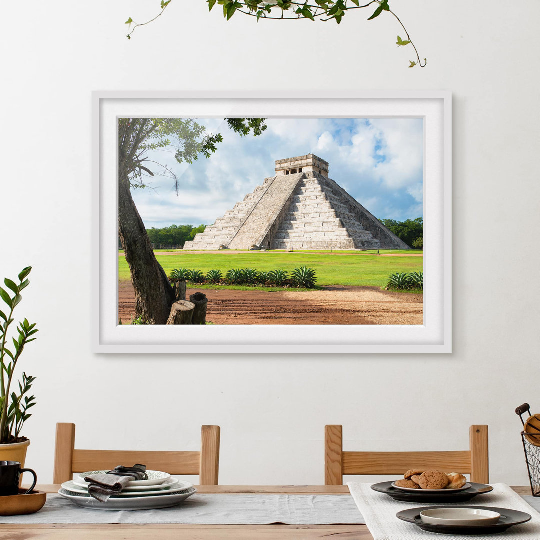 Gerahmtes Poster El Castillo Pyramid