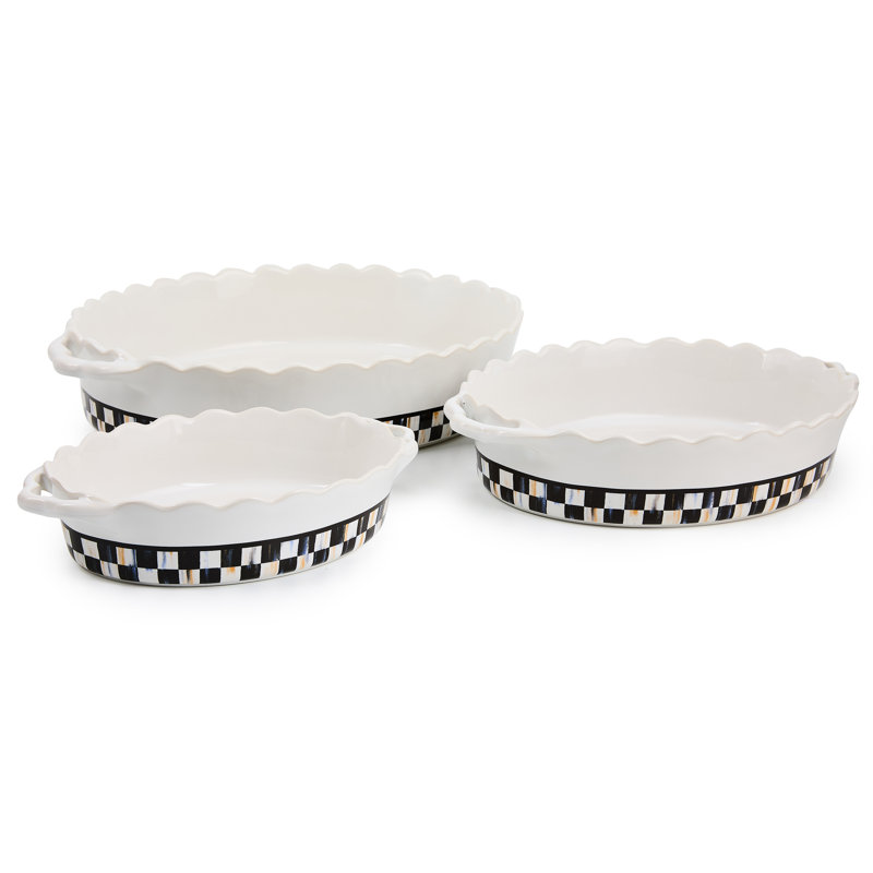 Courtly Check Everyday Oval Baker, White/Black