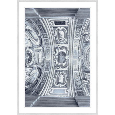 " Grandeur Above 2 "
