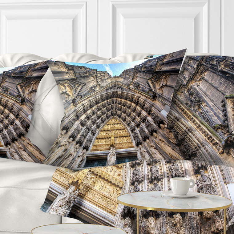 Oreiller cityscape facade of the dom, oreiller of city, 18 po x 18 po, Coussin décoratif