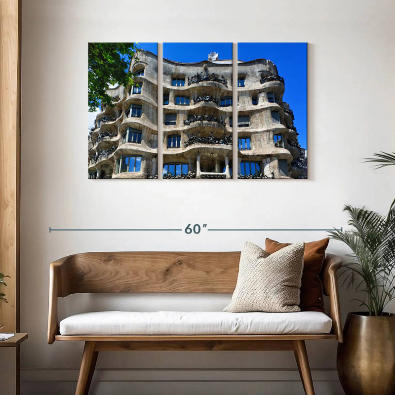 Rorry Casa Mila, 28" H x 45" W