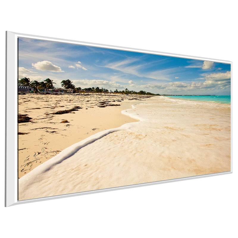 «Walking At High Tide», reproduction de photo, H 27,5 po x l 43,5 po x P 2 po, Cadre flottant blanc