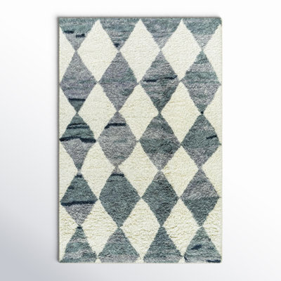 Anemone Hand Tufted Wool Silver Rug
