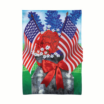 Patriotic Bouquet Applique Garden Flag