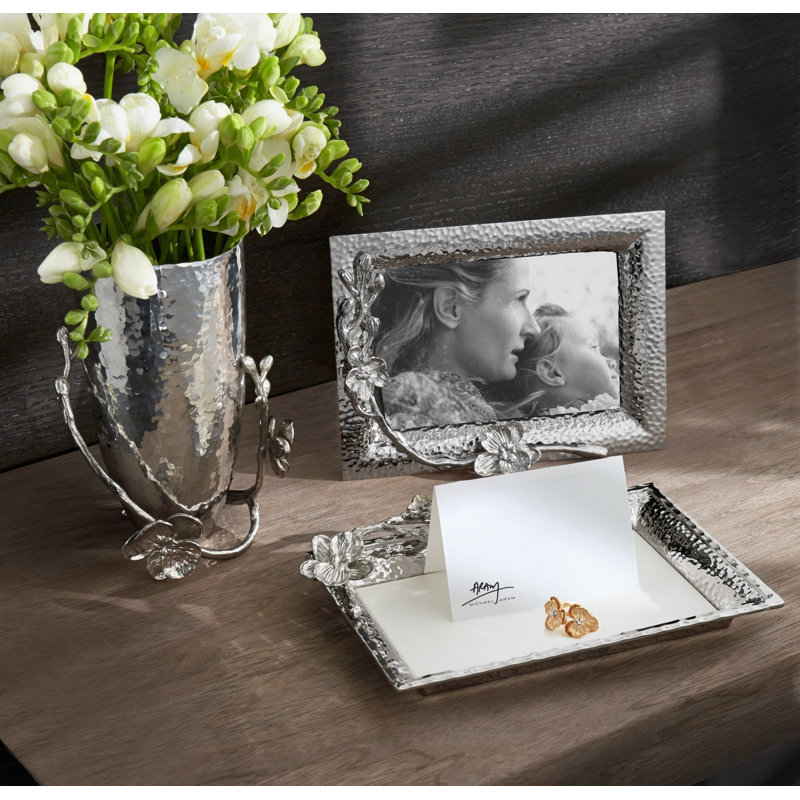 White Orchid 5" x 7" Frame