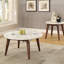 Table basse ronde exquise, plateau en marbre blanc et table basse au fini noyer