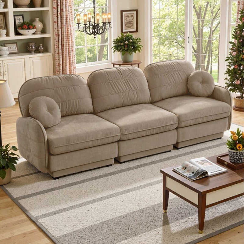 Canapé de 105 pouces à 3 places avec coussins ronds et coussins de dossier matelassés 105 "Chenille, Café clair