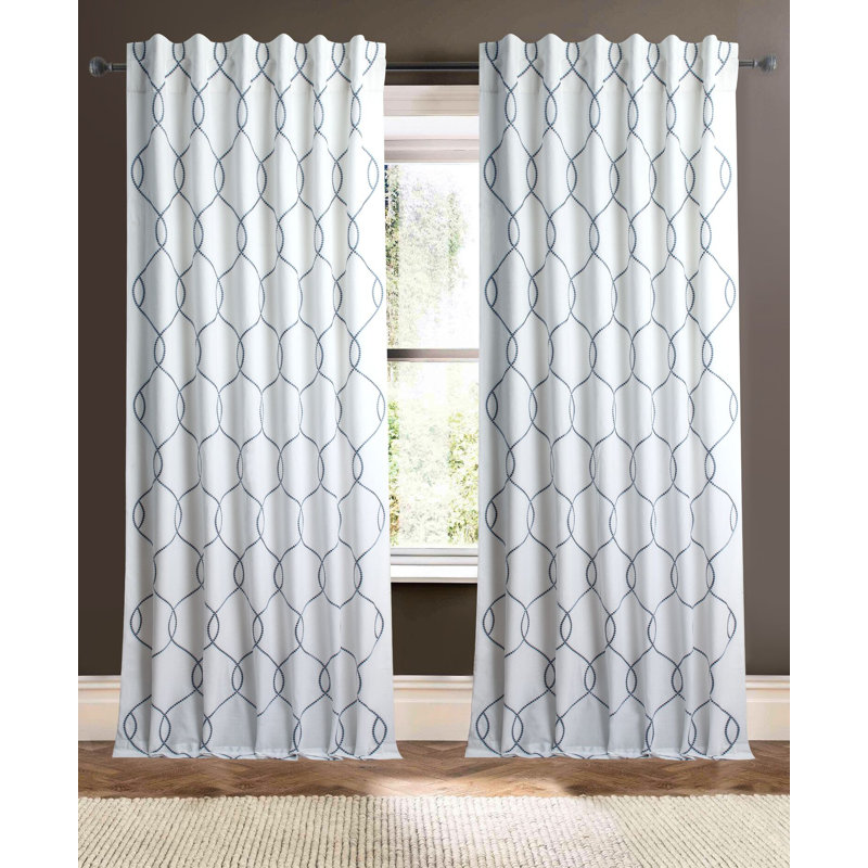 Aramis, White, 50" W x 98" L