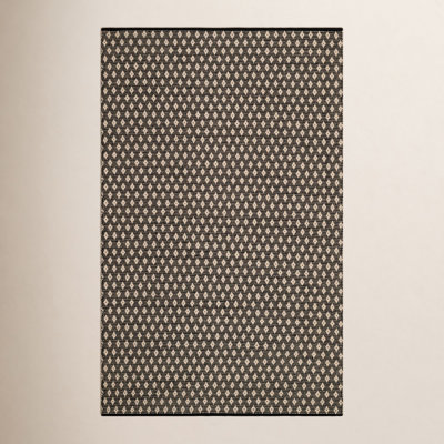 Dainty Diamond Black/Ivory Handwoven Cotton Rug