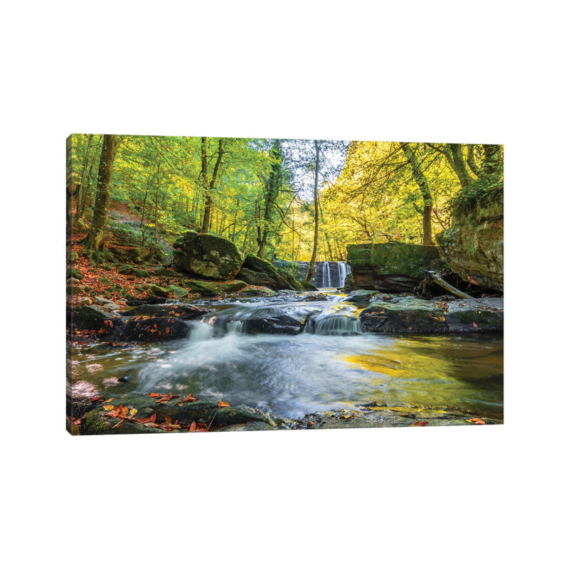 Giclée sur toile tendue avec cascade III, H 12 po x l 18 po