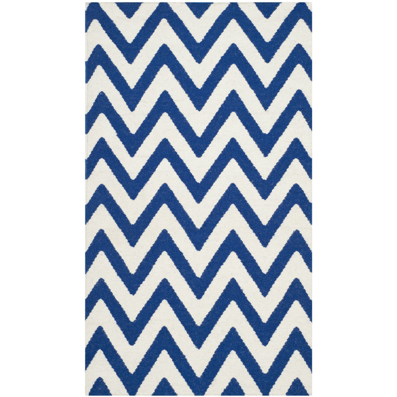Emek Hand Woven Flat Weave Wool/Cotton Chevron Rug in Ivory/Blue, Rectangle 4' x 6'