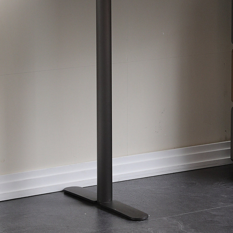 Bureau de style moderne et minimaliste