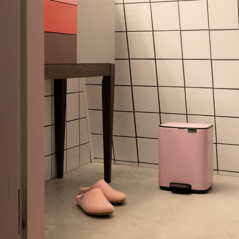Brabantia Bo Pedal Bin, 4 L, 26.8cm H x 19.9cm W x 20.8cm D, Lilac Pink